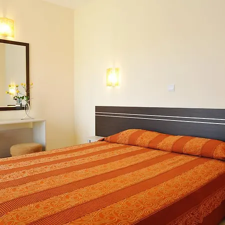 Hotel Iris Nesebar
