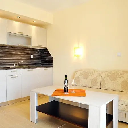 Iris 3* Nesebar