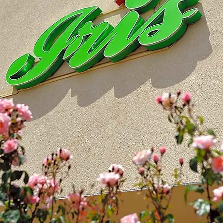 Hotel Iris